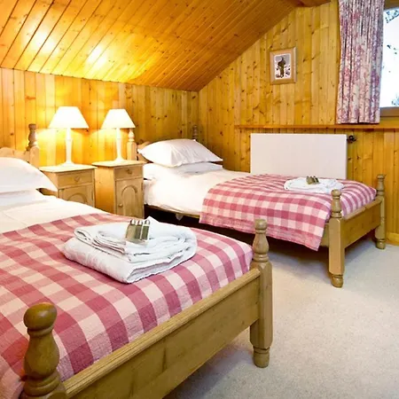 Chalet Chalet Sleeps 10 Wifi Mussillon